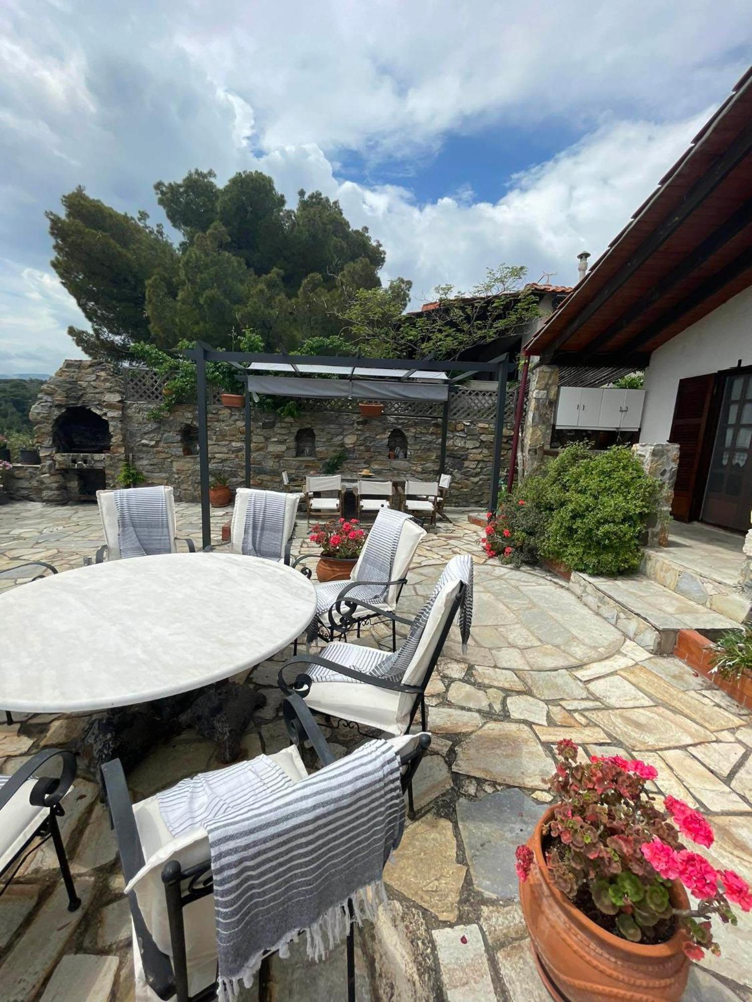 Villa Athos Sarti Eksteriør billede